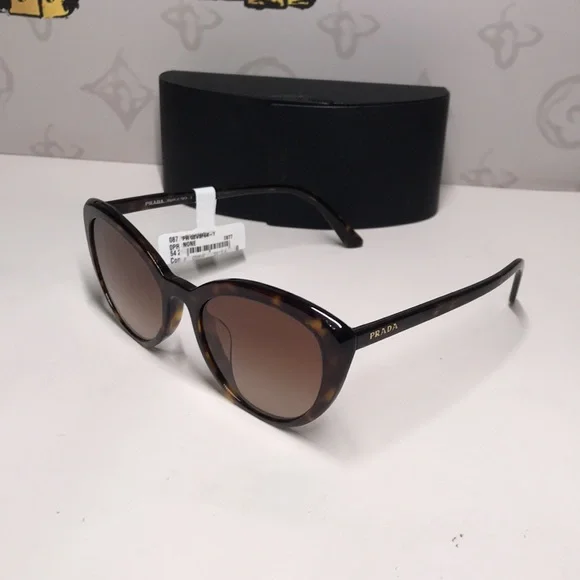 New Authentic Prada SPR 02V-F 2AU-6S1 Women’s Sunglasses – Tortoise